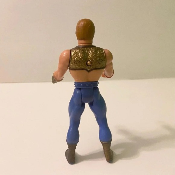 Vintage 1984 She  Ra Princess Power Bow Figure Mattel MOTU Shera Toy - Picture 5 of 12